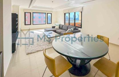 Apartment - 1 Bedroom - 2 Bathrooms for rent in West Porto Drive - Porto Arabia - The Pearl Island - Doha