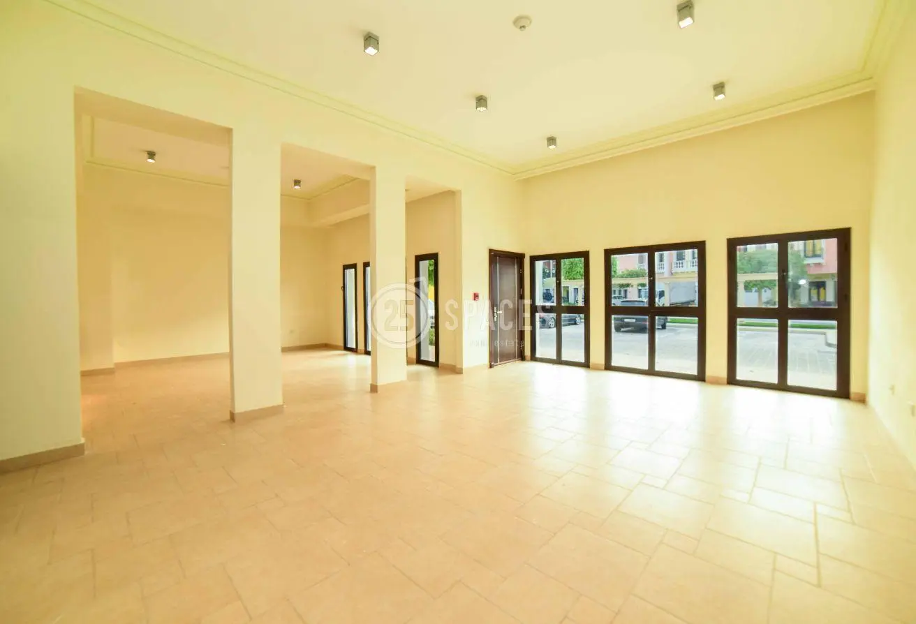 62521184 - Property Main Image