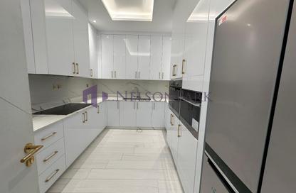 Apartment - 3 Bedrooms - 4 Bathrooms for rent in Floresta Gardens - Floresta Gardens - The Pearl Island - Doha