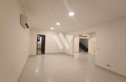Villa - 4 - 4 for rent in Souk Al gharaffa - Al Gharrafa - Doha Villa - 4 - 4 for rent in Souk Al gharaffa - Al Gharrafa - Doha