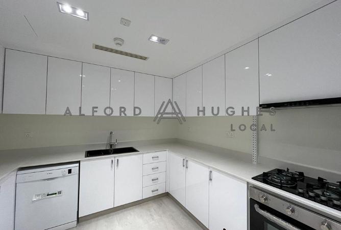 1000410 - Property Image 3