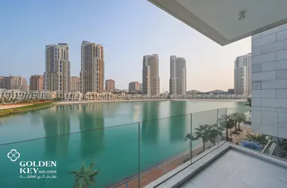 Apartment - 1 Bedroom - 2 Bathrooms for rent in Crystal Residence - Gewan Island - The Pearl Island - Doha