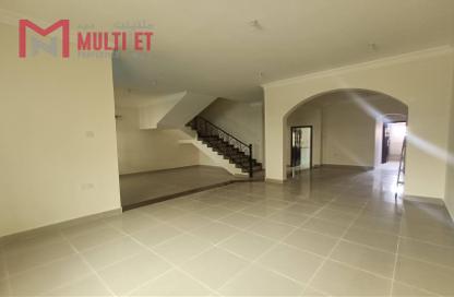 Villa - 5 Bedrooms - 5 Bathrooms for rent in Street 870 - Al Duhail South - Al Duhail - Doha
