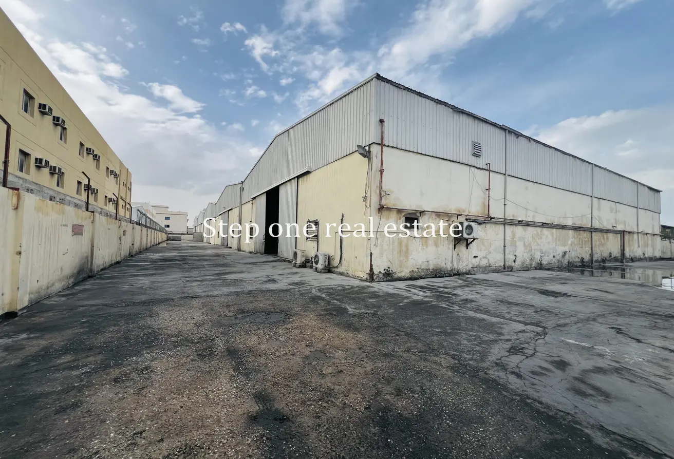 63420968 - Property Main Image