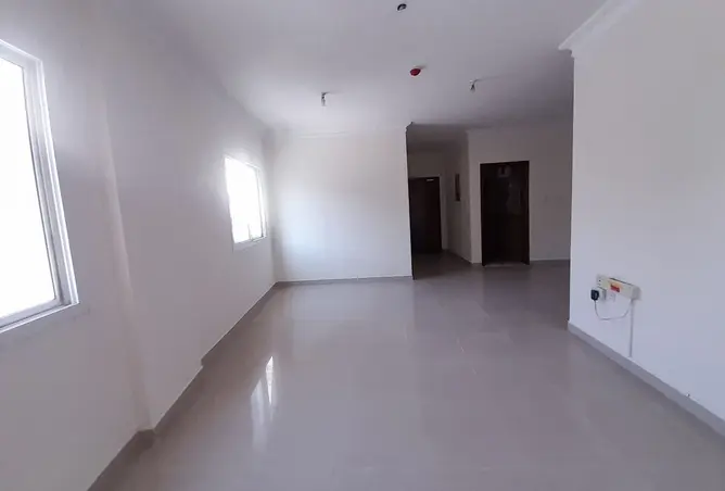62748453 - Property Image 3