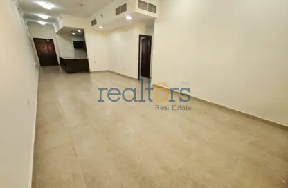 Apartment - 3 Bedrooms - 2 Bathrooms for rent in Al Sadd Road - Al Sadd - Doha