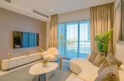 Apartment - 3 Bedrooms - 3 Bathrooms for sale in Marina Residences 195 - Marina District - Lusail
