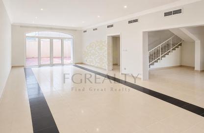 مجمع سكني - 3 غرف نوم - 5 حمامات للايجار في 871 شارع - جنوب الدحيل - الدحيل - الدوحة
