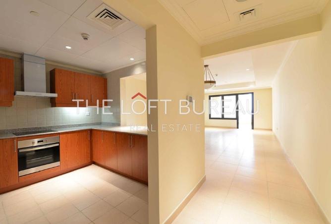 1008500 - Property Image 2