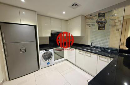 Apartment - 3 Bedrooms - 4 Bathrooms for rent in Abraj Bay - Abraj Quartiers - The Pearl Island - Doha