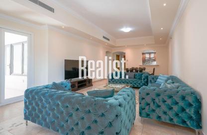 Apartment - 2 Bedrooms - 3 Bathrooms for rent in East Porto Drive - Porto Arabia - The Pearl Island - Doha