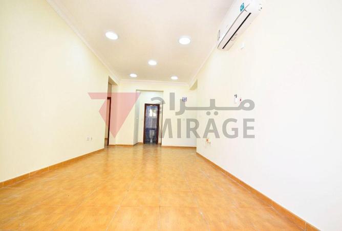 57082379 - Property Image 2