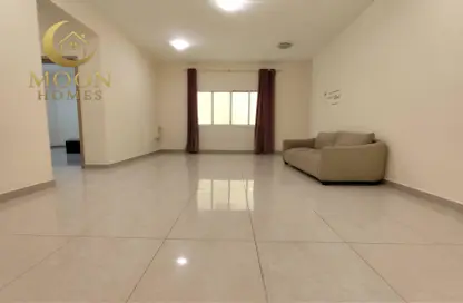 Apartment - 2 Bedrooms - 2 Bathrooms for rent in Hiteen Street - Al Muntazah - Doha