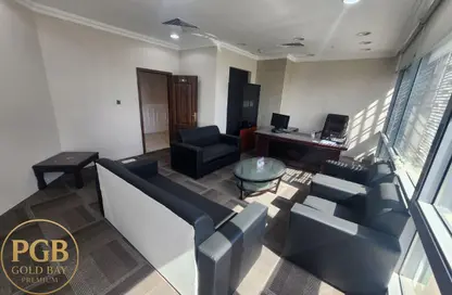 مساحات مكتبية - استوديو - 6 حمامات للايجار في برج مارينا 02 - منطقة المارينا - الوسيل