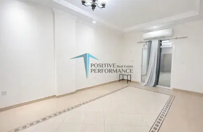 شقة - 2 غرف نوم - 2 حمامات للايجار في السد - السد - الدوحة