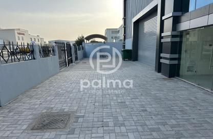 Warehouse - Studio - 6 Bathrooms for rent in East Industrial Street - Birkat Al Awamer - Al Wakra