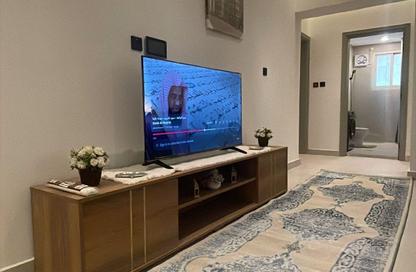 Apartment - 2 Bedrooms - 2 Bathrooms for rent in Umm Ghuwalina - Umm Ghuwailina - Doha