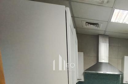 Apartment - 2 Bedrooms - 3 Bathrooms for rent in Zig Zag Tower B - Zig Zag Towers - West Bay - Doha