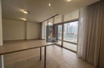 Apartment - 2 Bedrooms - 3 Bathrooms for rent in West Bay Tower - West Bay - West Bay - Doha