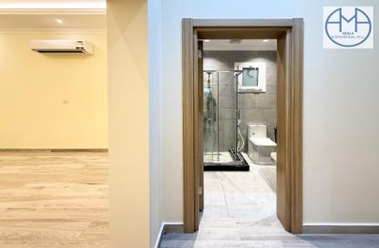 Apartment - 2 Bedrooms - 3 Bathrooms for rent in Al Mansoura - Al Mansoura - Doha