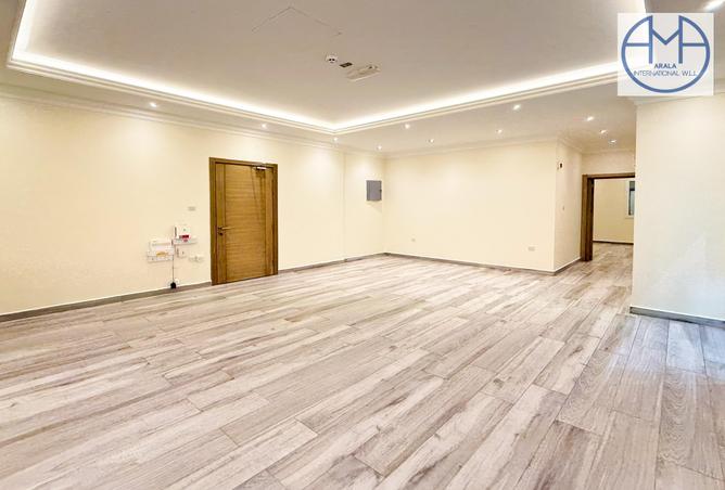 55128927 - Property Main Image