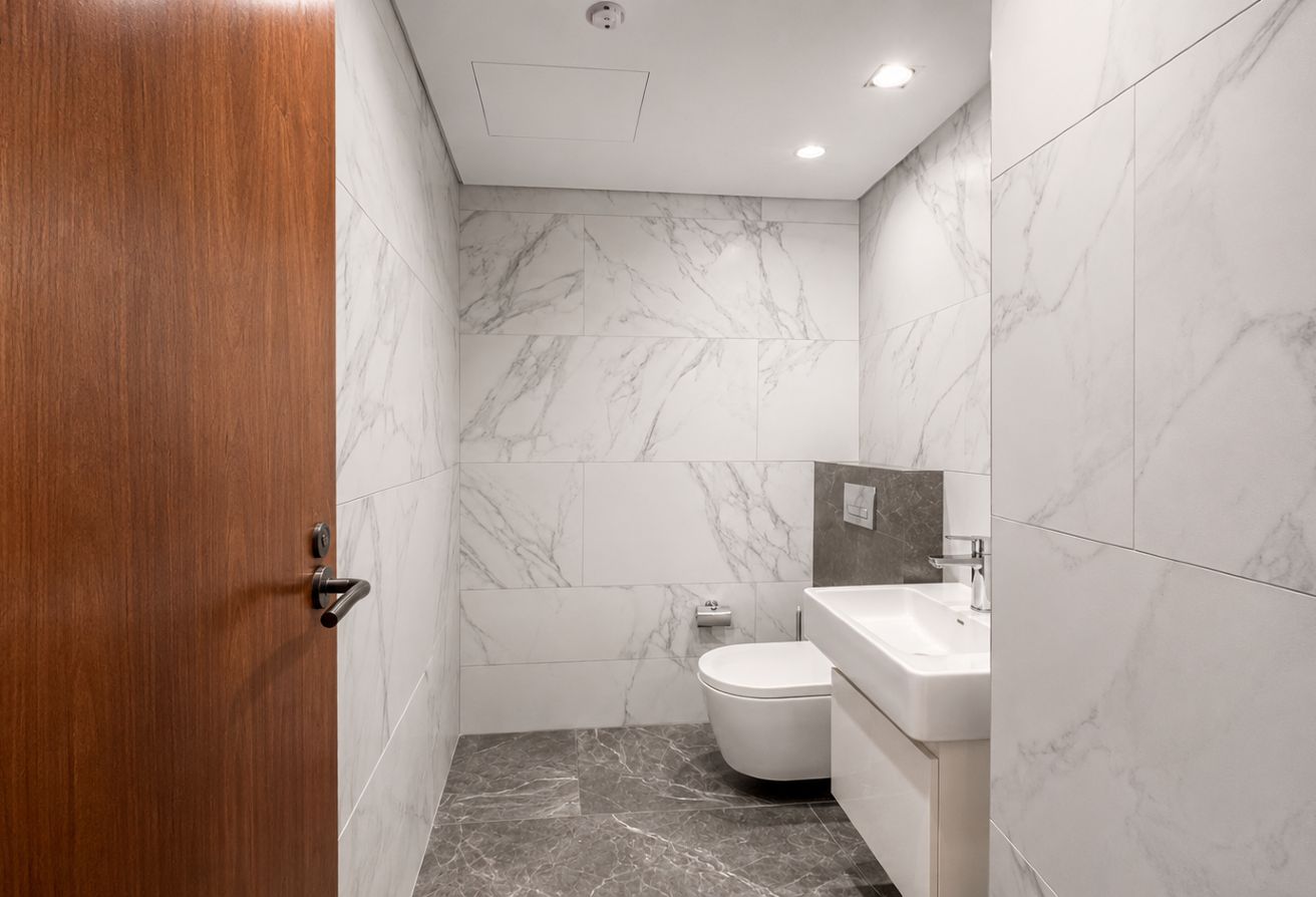 Lusail higher floor 3 bhk | closed kitchen  14.5k thumbnail 5