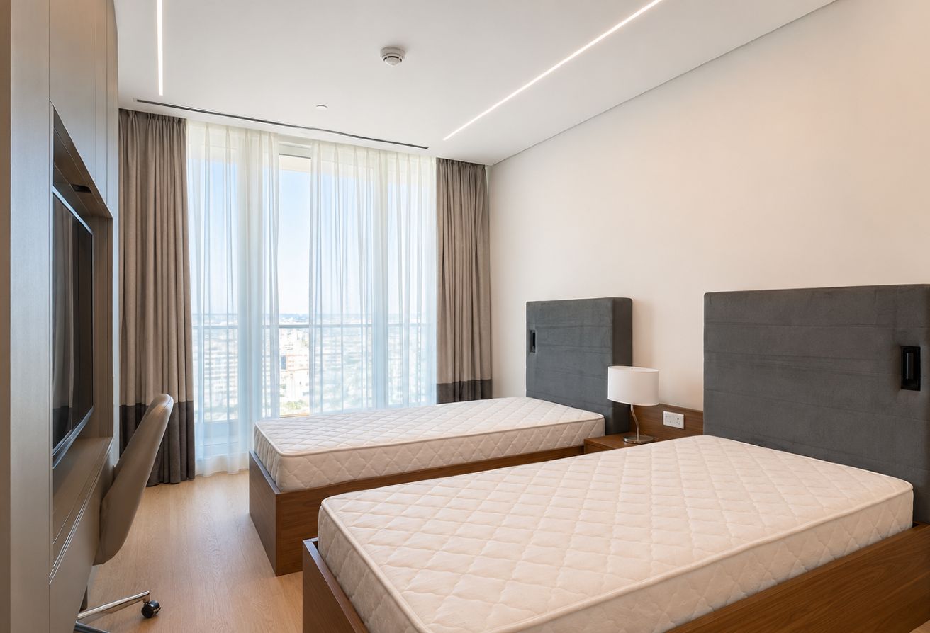 Lusail higher floor 3 bhk | closed kitchen  14.5k thumbnail 9