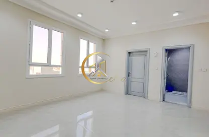Apartment - 1 Bedroom - 1 Bathroom for rent in Abu Talha Street - Fereej Bin Omran - Doha