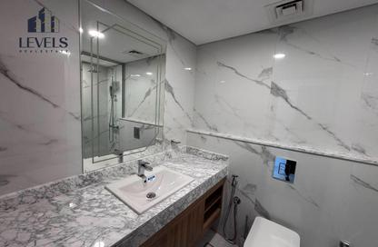 Apartment - 2 Bedrooms - 3 Bathrooms for rent in Lusail Marina Heights - Marina District - Lusail Apartment - 2 Bedrooms - 3 Bathrooms for rent in Lusail Marina Heights - Marina District - Lusail