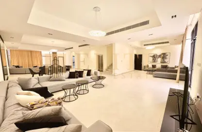 فيلا - 5 غرف نوم - 7 حمامات للايجار في سميسمة - سميسمة - الخور