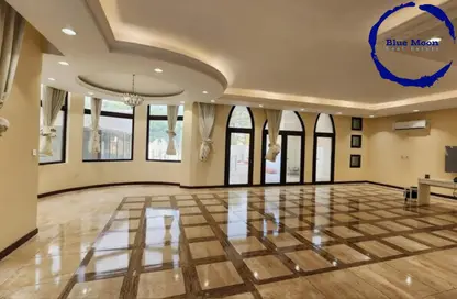 فيلا - 7 غرف نوم - 8 حمامات للايجار في فلل واست باي لاغون - وست باي لاجون - بحيرة وست لاجون - الدوحة