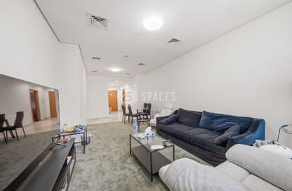 Apartment - 1 - 2 for rent in Zig Zag Tower B - Zig Zag Towers - West Bay - Doha