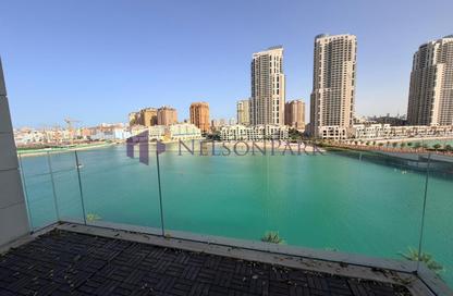 Apartment - 1 Bedroom - 2 Bathrooms for rent in Gewan Island - The Pearl Island - Doha