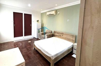 Apartment - Studio - 1 Bathroom for rent in Al Dafna - Al Dafna - Doha