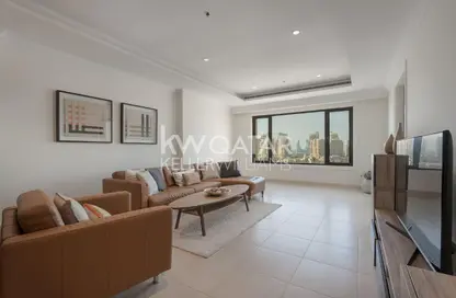 Apartment - 2 Bedrooms - 3 Bathrooms for rent in West Porto Drive - Porto Arabia - The Pearl Island - Doha