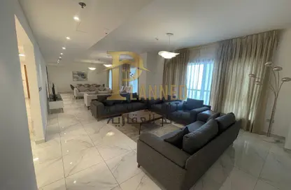 شقة - 4 غرف نوم - 5 حمامات للايجار في برج وست باي - الخليج الجنوبي - الخليج الغربي - الدوحة