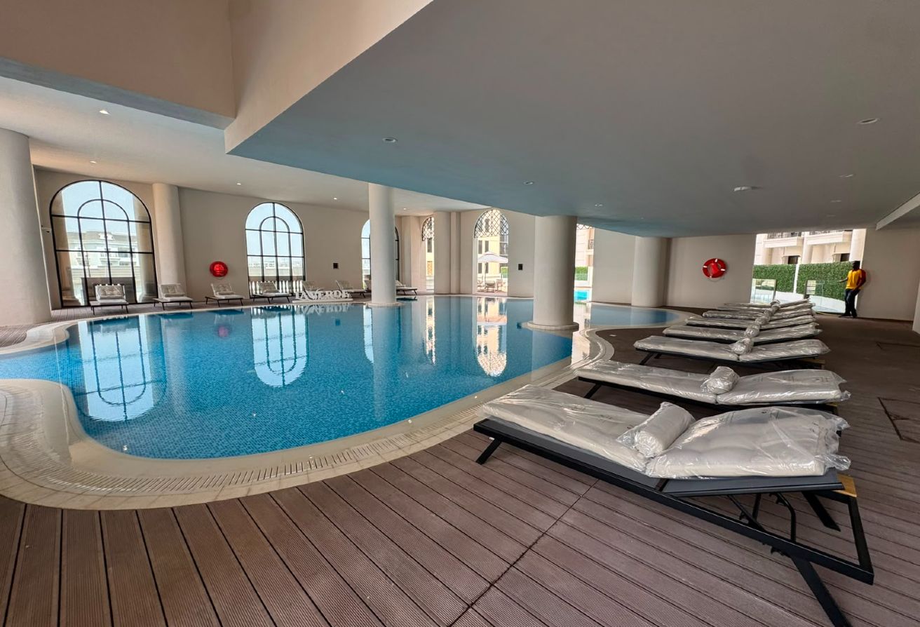 2bhk FF front of Vendom mall 1060k only pay down.. thumbnail 5