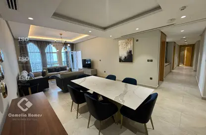 Apartment - 2 Bedrooms - 3 Bathrooms for rent in La Plage Centrale - La Plage - The Pearl Island - Doha