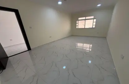 Apartment - Studio - 1 Bathroom for rent in Al Gharrafa - Al Gharrafa - Doha