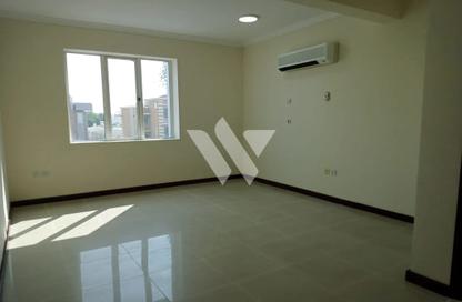 Office Space - Studio - 6 for rent in C-Ring Road - Al Sadd - Doha
