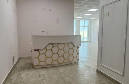 Shop - Studio - 1 Bathroom for rent in Al Maamoura - Al Maamoura - Doha