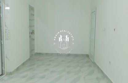 Apartment - 2 Bedrooms - 2 Bathrooms for rent in Muaither Area - Al Rayyan - Doha