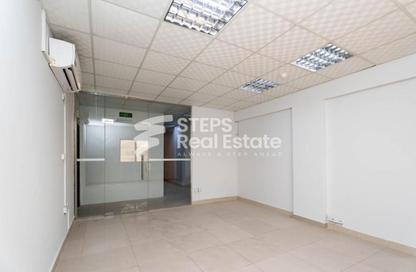 Office Space - Studio - 2 for rent in Industrial Area 5 - Industrial Area - Industrial Area - Doha