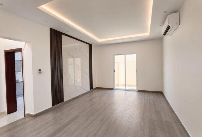 60114518 - Property Image 2