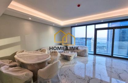 Apartment - 1 Bedroom - 2 Bathrooms for sale in Marina Tower 02 - Marina District - Lusail