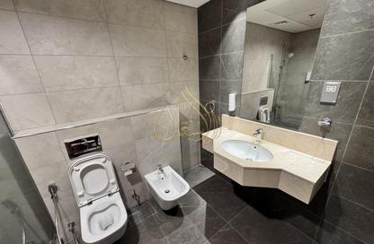 Apartment - 3 Bedrooms - 4 Bathrooms for rent in West Bay Tower - West Bay - West Bay - Doha Apartment - 3 Bedrooms - 4 Bathrooms for rent in West Bay Tower - West Bay - West Bay - Doha