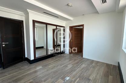 Apartment - 2 Bedrooms - 3 Bathrooms for rent in Viva West - Viva Bahriyah - The Pearl Island - Doha