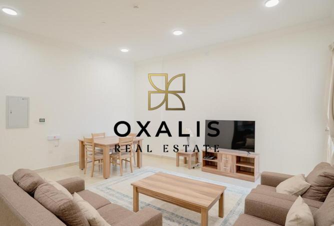 1010695 - Property Image 2