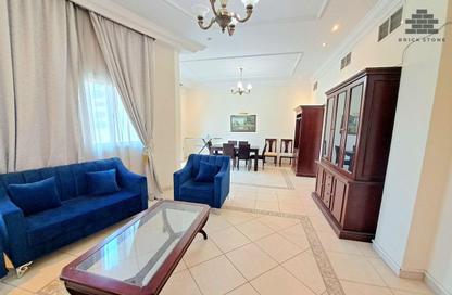 Apartment - 4 Bedrooms - 3 Bathrooms for rent in Anas Street - Fereej Bin Mahmoud North - Fereej Bin Mahmoud - Doha