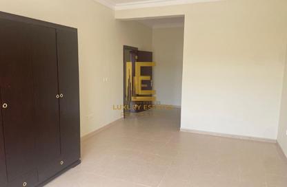 Villa - 5 Bedrooms - 6 Bathrooms for rent in Abu Hamour - Doha